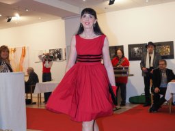 Fashion Show in der Contemplor Galerie Wien am 14. 03. 2024